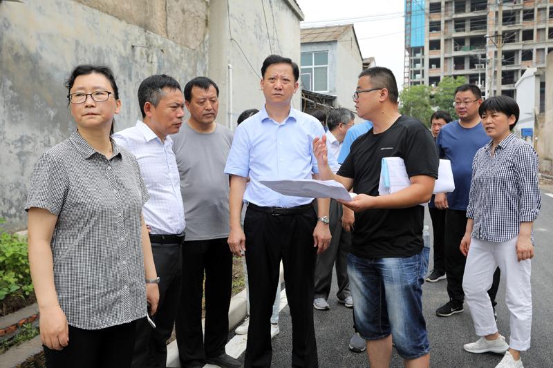 双休日,市委书记,市文明委主任黄晓武率队先后督导相山区,烈山区,杜集