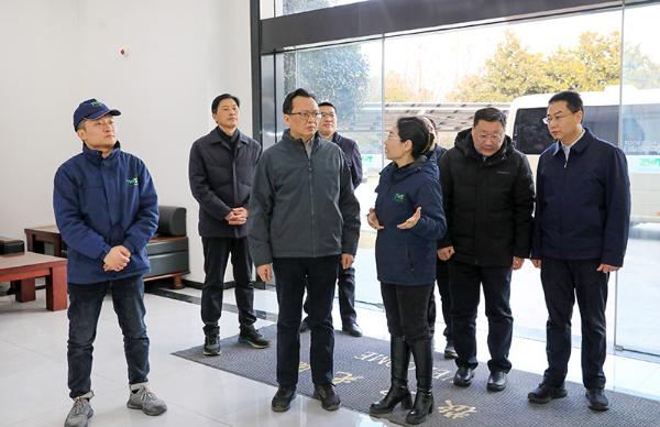 蒋曦调研工业企业复工复产情况