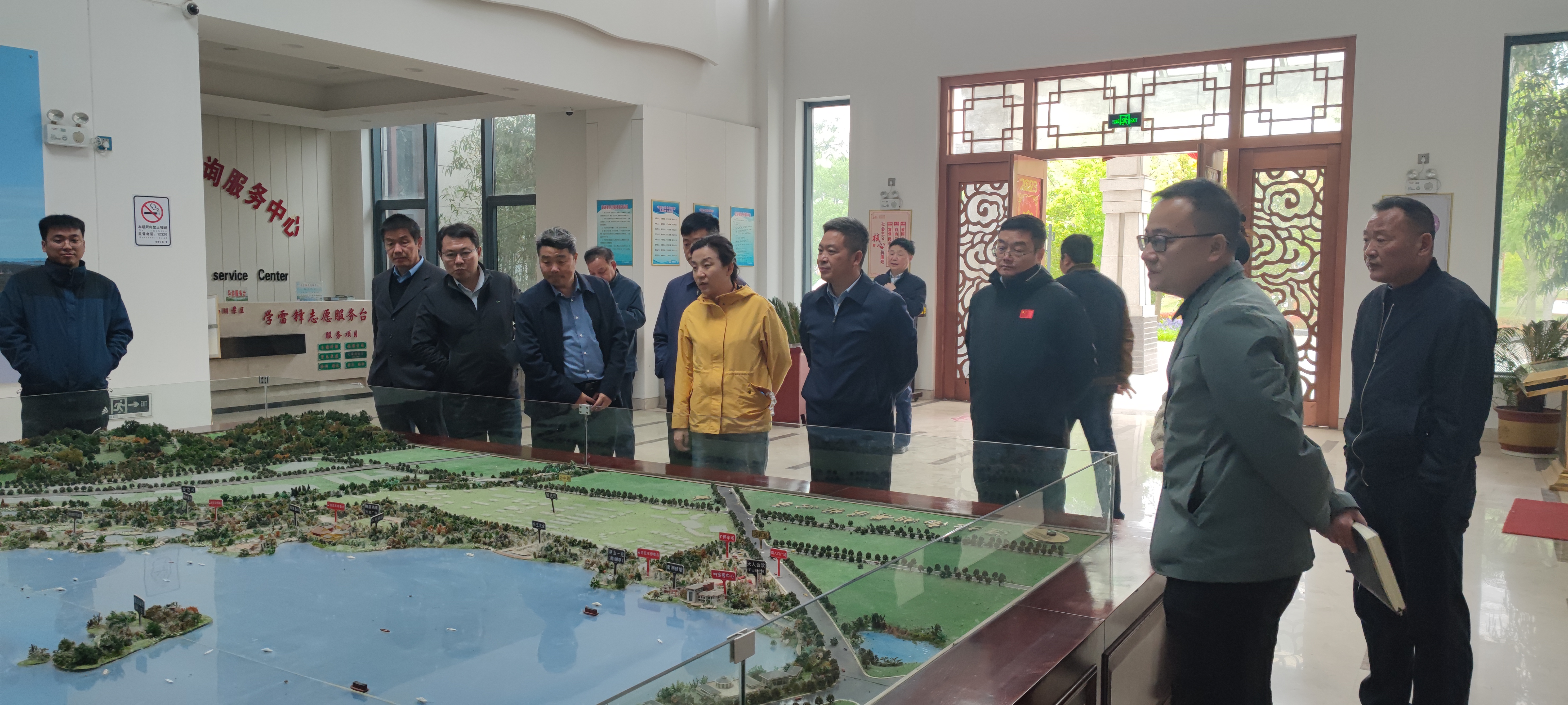 >首页>新闻中心>部门动态>4月22日下午,颍上县委副书记,县长程晓醒率