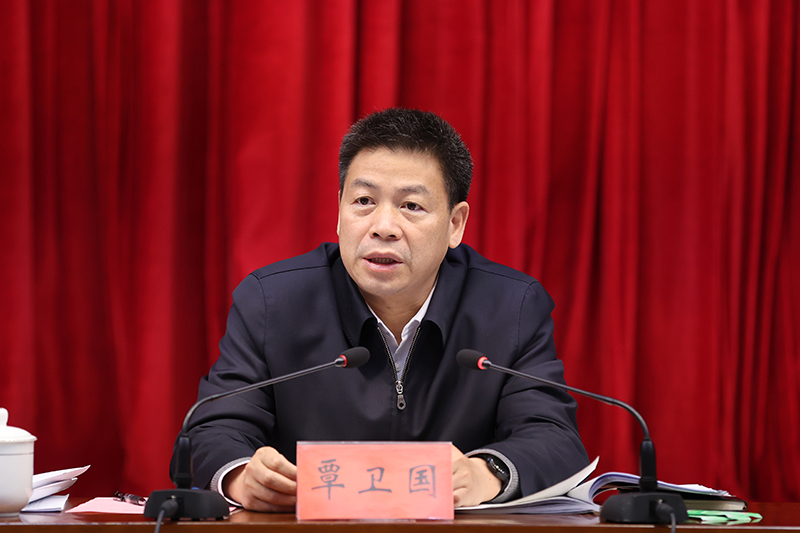 覃卫国参加指导濉溪县委常委会2022年度民主生活会