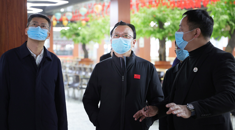 蒋曦调研食品安全监管工作