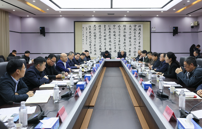 汪华东在相山经济开发区调研并召开民营企业家座谈会时强调
 用心用情纾困解难 政企同心共促发展